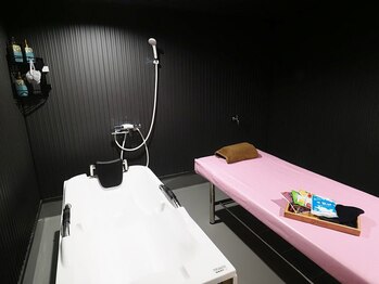 スマイル スパ(Smile SPA)の写真/自分へのご褒美★アカスリで古い角質を落としお肌がツルツル＆全身揉みほぐしで凝り固まった体をリセット◎