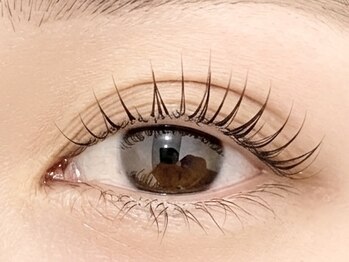 ユニゾン 三国ヶ丘(Unison)の写真/【似合わせまつげパーマ+ポイントエクステ60本】パーマでは物足りない方にオススメ♪程良い大人の目元に☆