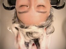 ズー 渋谷(zzz)/施術中［ヘッドスパ］