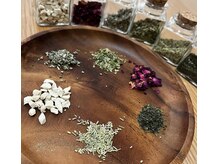 ハーブ蒸しもございます。