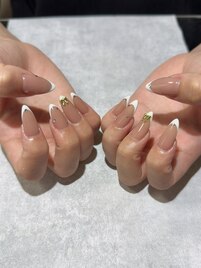 フレンチネイル×リボンパーツ