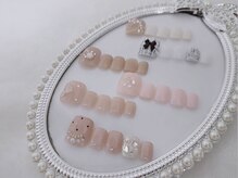 ネイルサロン エーレ 梅田店(Ehre)の雰囲気（サンダルの季節おすすめハンド・フットお揃いネイル予約受付中）