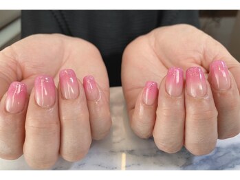 パールビューティーラッシュアンドネイル(Pearl Beauty Lash nail)/グラデーション