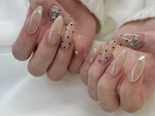 ラヴィッシュ(LAVISH)/ドットネイル