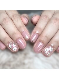 ワンポイントお花ネイル