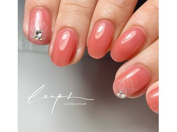 リープス ネイルアンドアイラッシュ(leaps)/