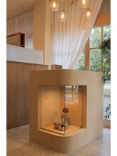 イーズ(ease.)/艶髪になれる髪質改善が人気