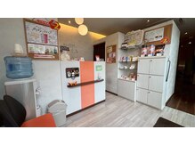 カラダファクトリー 元住吉店/待合室