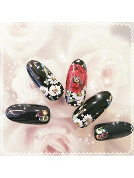 ネイルサロンシャネイル/フラワーネイル