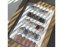 ワイワイディーエス(YYDS)/