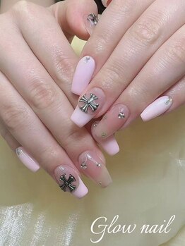 グロー ネイル(Glow Nail)/
