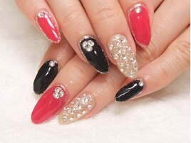 レッド×黒アートネイル