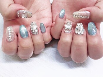 ライトウェーブ 長野駅前店/キラキラストーンネイル♪