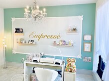 お客様との間にアクリルボート設置★