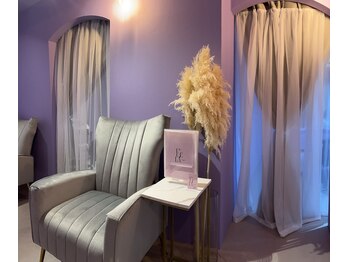 エクラ 天神店(ecla)