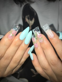 ウズ(UZU)/ダックネイル