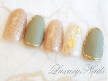 ラグジュアリーネイルズ タカダノババ(Luxury Nails Takadanobaba)/マット*囲みミラー