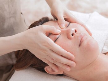 ルシアル(LUCIALL)の写真/当店人気NO1!オールハンド&究極小顔!食いしばり/エラ張り/たるみ・シワケア/日本トップレベル圧倒的小顔術!