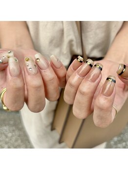 ニアウネイル(niau nail.)/キラキラモードネイル