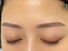 ヘキサ 千葉店(HEXA)/人気の平行ストレート眉☆