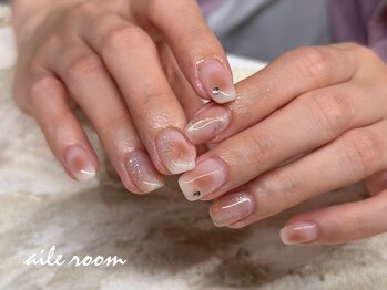 エールルーム 中目黒(aileroom)/大人チークネイル