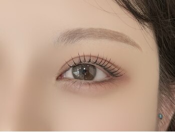 エサージュ 池袋店/まつ毛パーマ