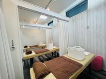 ラビット整体院の雰囲気（半個室で清潔な店内。女性の骨盤矯正、めまい、むくみの改善にも）