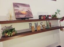ビーエムエス 金沢店(BMS)の雰囲気（日常の喧騒を忘れさせる旅先をイメージした内観です）