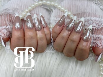 フレンチネイル