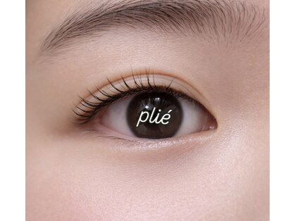 プリエ(plie)の写真