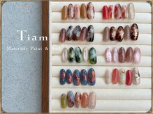 ティアム マタニティペイント アンド ネイル(Tiam Maternity Paint&Nail)の雰囲気（【一番人気★季節のArt】20種ほどの中から選べます※画像は一部）