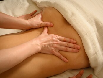 キトキトキ(KITOKITOKI)/今日のお身体へ合わせた漢方調合