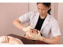 西通り鍼灸整骨院 東洋健美の雰囲気(その場しのぎではなく、状態に合わせて整えます)