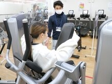 ハイパーフィット24 奈良橿原店の雰囲気（老若男女問わず効果的なトレーニングを行うことができます。）