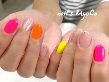 ネイルズミューコ(nail's MyuCo)/元気の出るネオンカラー！