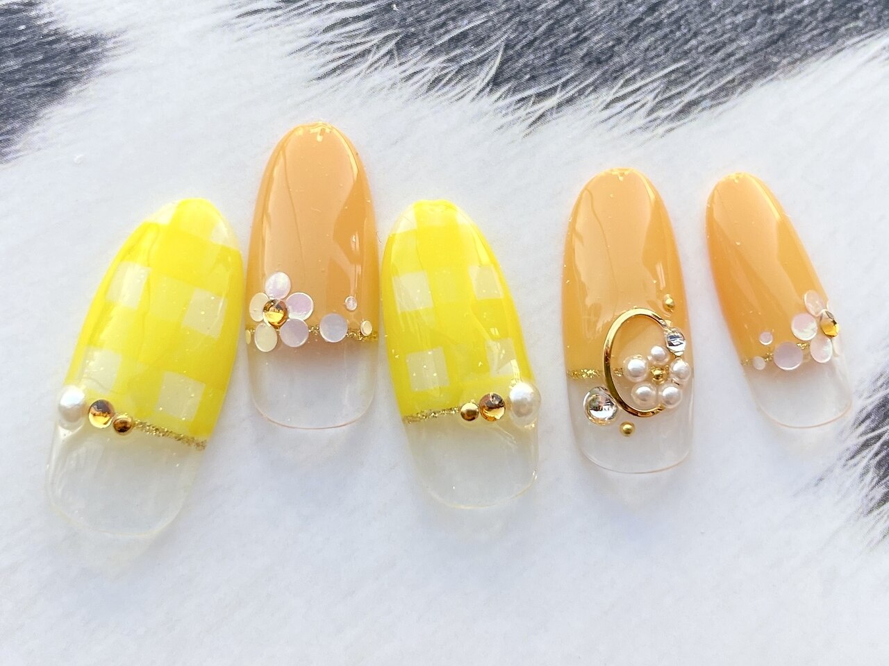 66))ネイルチップ フレンチガーリー イエローネイル y2k バレエコア 夏 2026年冬トレンドイエロー ガーリーのネイルデザイン集｜人気順