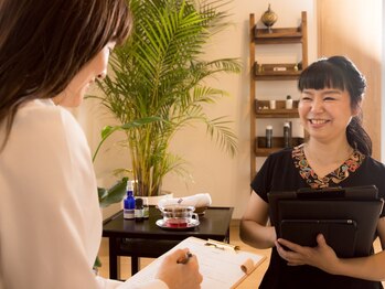 アルビ(ALBi)の写真/施術前後に丁寧なカウンセリングを行います◇初めての方でも安心して通いやすい☆お得なクーポンあり◎