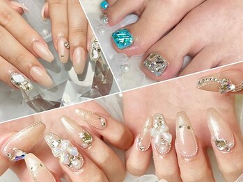 アリィ 国立店(Ali'i)の写真/【こだわり派必見】豊富なカラー×可愛いパーツが勢揃い♪流行りのビジューネイルで理想のキラキラ指先へ◇