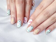 リコリコネイル(Riko Riko Nail)