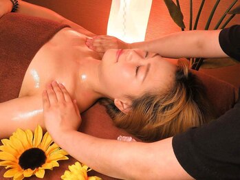 九龍 リラクゼーション 船橋店/デコルテマッサージ♪