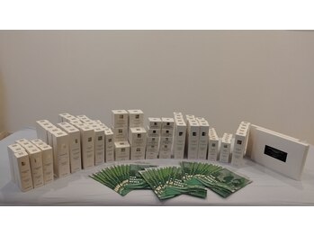 麻謝/人生を変える化粧品