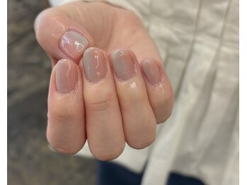 ハンドワークネイル(handworknail)/ちゅるんと上品なグラデーション