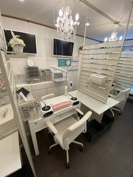 ネイルアンドビューティーサロン シュエット(CHOUETTE)/【店内1】