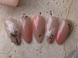 【季節のDESIGN】初回オフ無料！