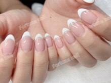 フォルトゥーナ 神田(Fortuna)/ピンクベース　白フレンチ