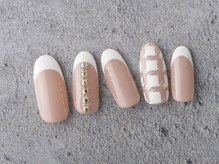 サンミーゴネイル 神戸店(Sunmego Nail)/千鳥柄フレンチネイル