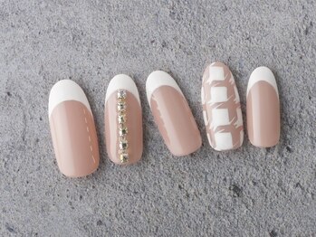 サンミーゴネイル 神戸店(Sunmego Nail)/千鳥柄フレンチネイル
