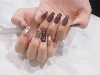 ロロネイル(LoLonail)/