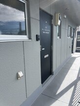 リボーン(ReBORN)/【2】サロン・整骨院は2階へ★