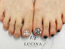 c-33 ビジューフットネイル